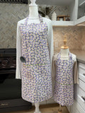 Mommy and Me Apron Set - 100% Cotton - Daisies (purple)