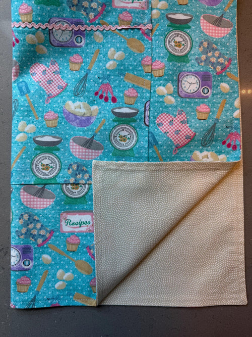 Mommy and Me Apron Set - 100% Cotton - Cooking Time