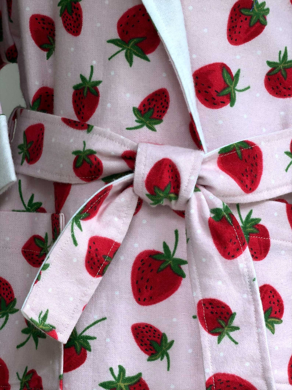 Toddler Robe - 100% Cotton Flannel - Strawberries