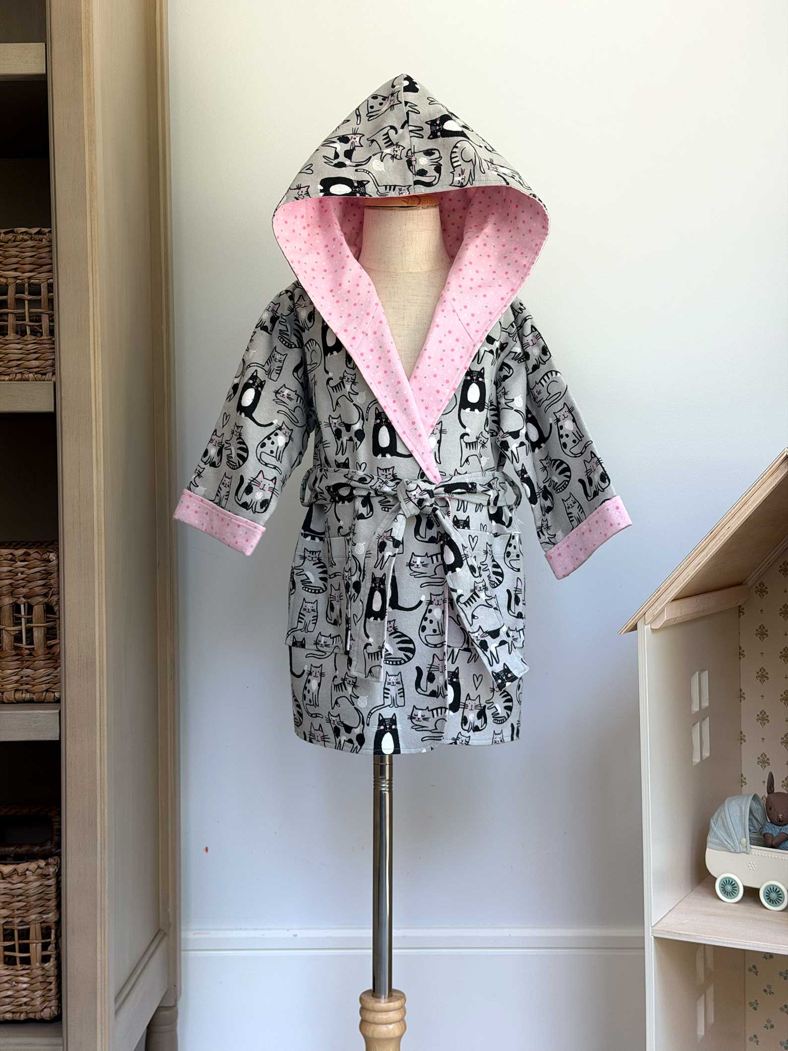 Toddler Robe - 100% Cotton Flannel - Cool Cats