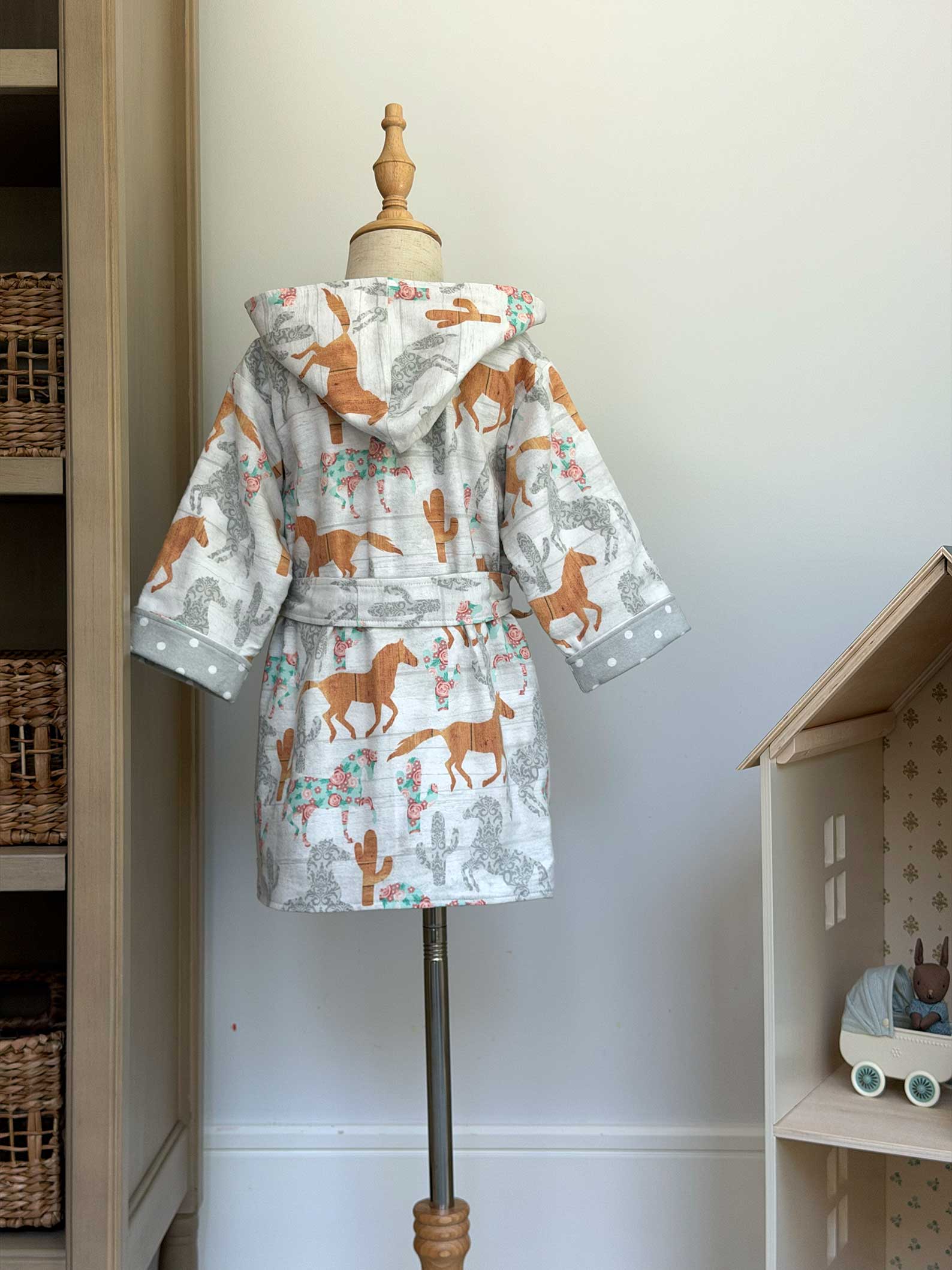Toddler Robe - 100% Cotton Flannel - Run for the Roses