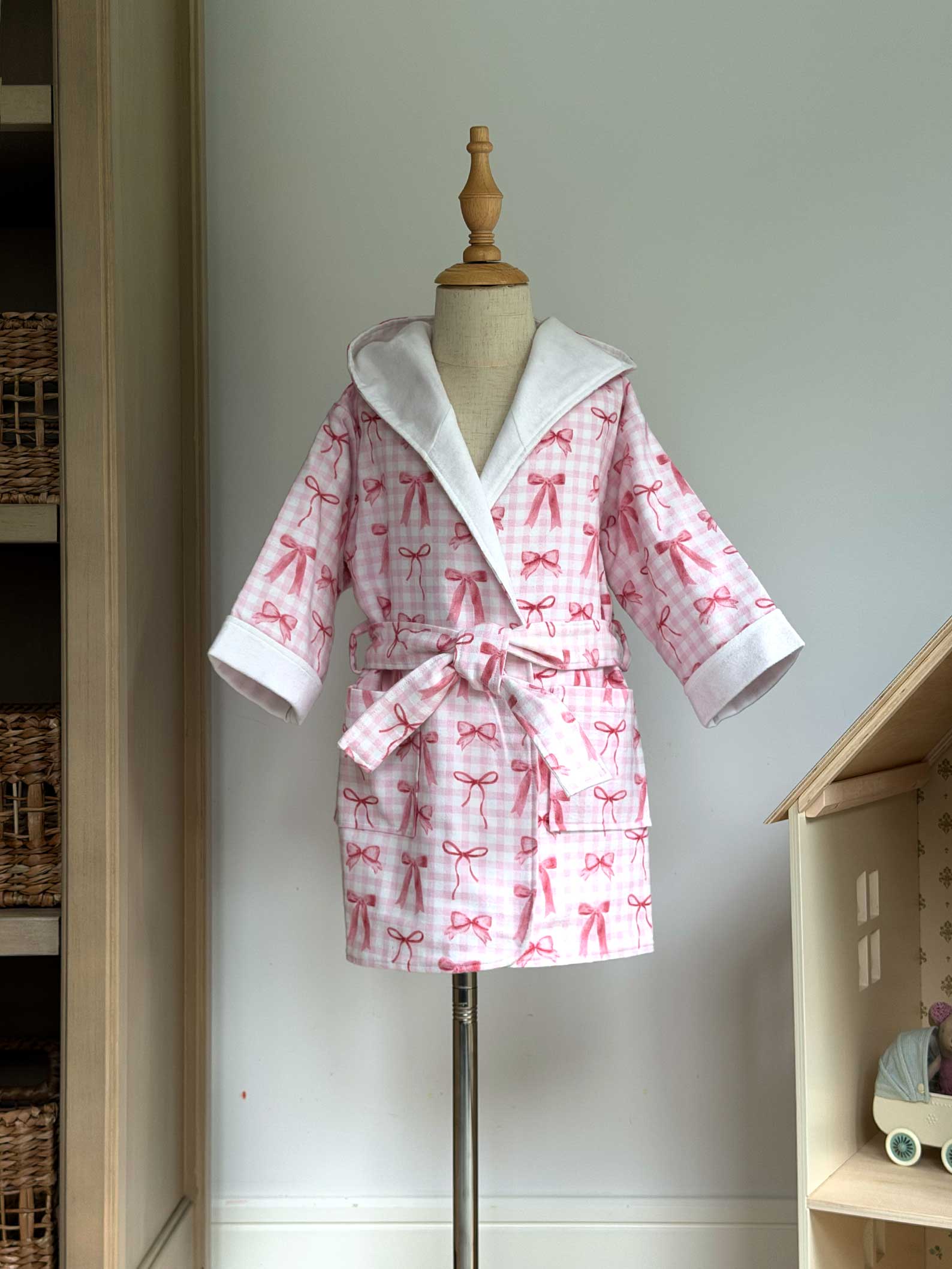 Toddler Robe - 100% Cotton Flannel - Pink Bows