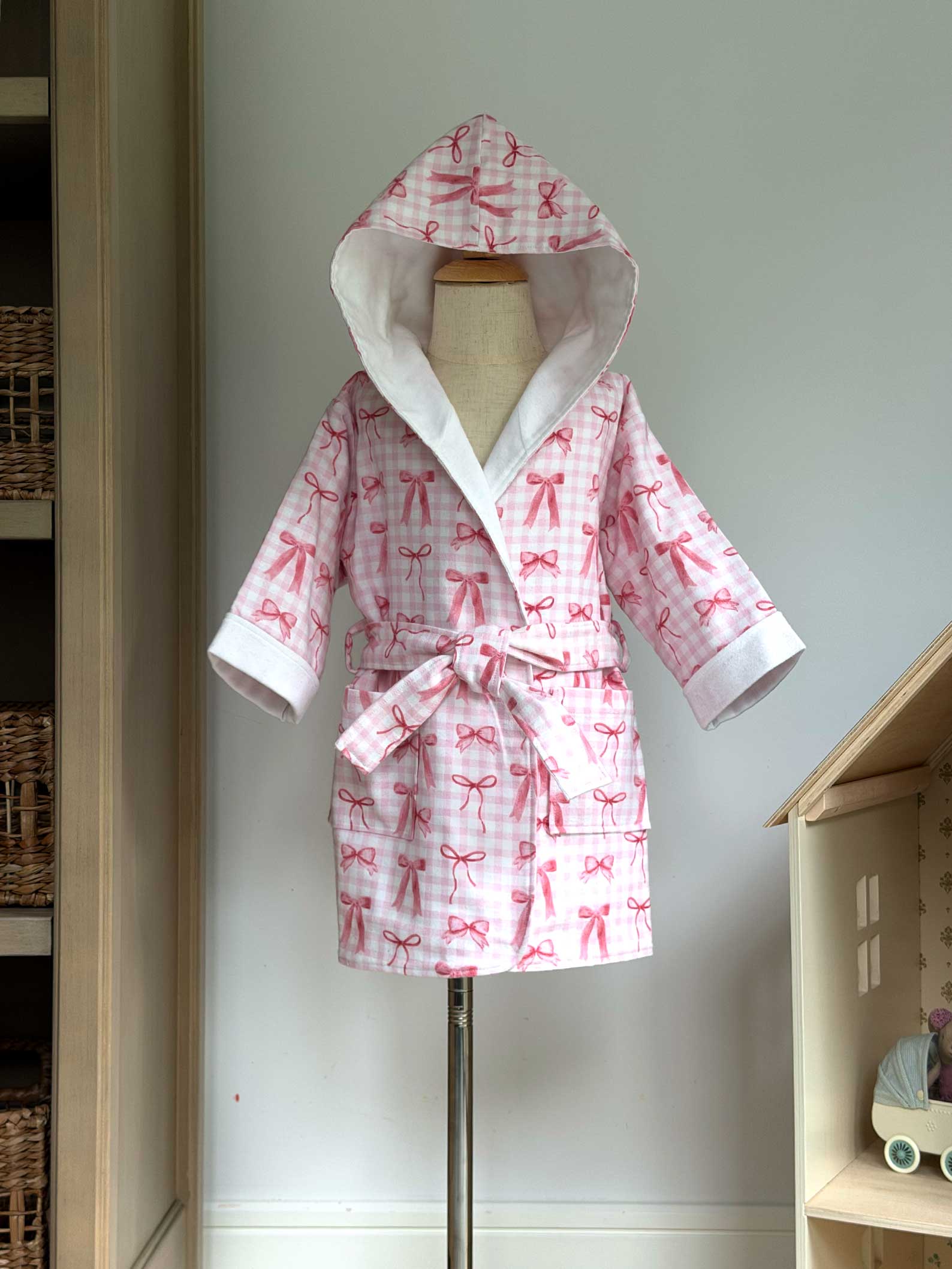 Toddler Robe - 100% Cotton Flannel - Pink Bows