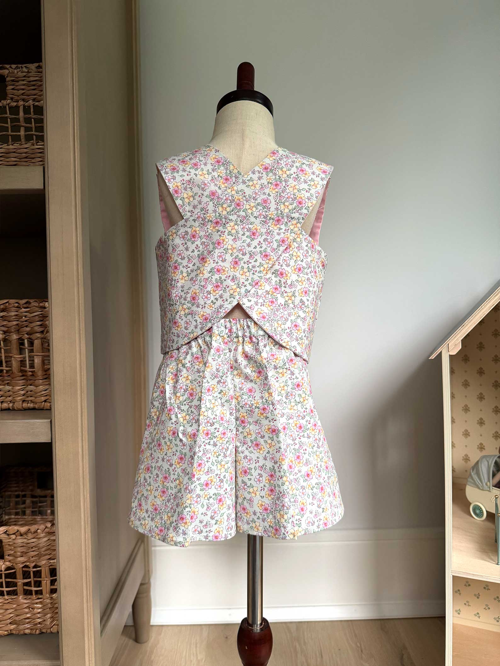 Toddler Shorts Set – 100% Cotton, Lined Top & Elastic Waist Shorts - Pink Flowers