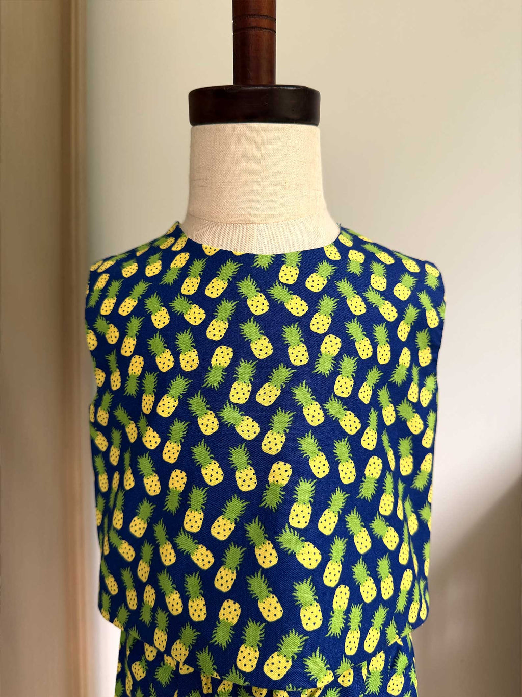 Toddler Shorts Set – 100% Cotton, Lined Top & Elastic Waist Shorts - Pineapples