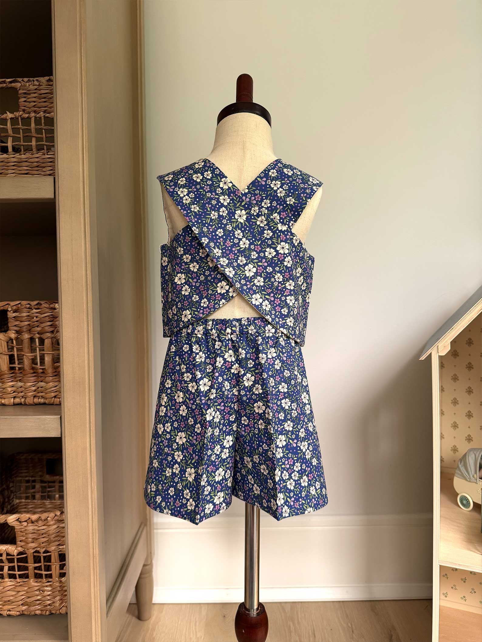 Toddler Shorts Set – 100% Cotton, Lined Top & Elastic Waist Shorts - Purple Flowers